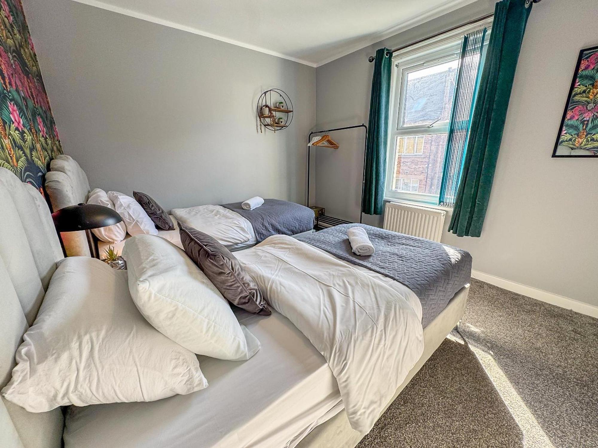 Modern House In Central Oxford Parking-Limited Экстерьер фото
